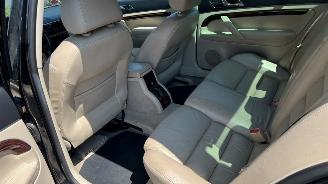 Skoda Superb 2.8 V6 Elegance picture 16
