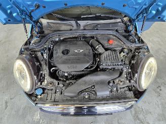 Mini Cooper 1.5 Cooper Chili Serious Business picture 12