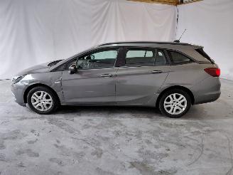 Opel Astra SPORTS TOURER 1.2 Business Edition picture 4