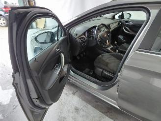 Opel Astra SPORTS TOURER 1.2 Business Edition picture 11