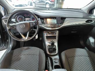 Opel Astra SPORTS TOURER 1.2 Business Edition picture 21