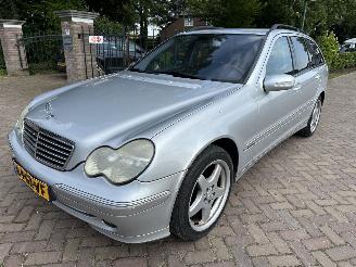 skadebil auto Mercedes C-klasse C 200 KOMPRESSOR 2001/4