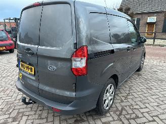 Ford Transit Courier Van 1.5 TDCI Trend Duratorq S&S 75 Pk picture 3