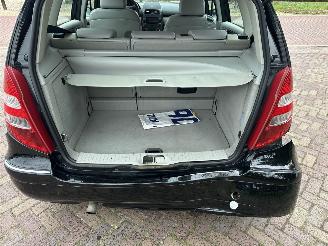 Mercedes A-klasse 200 Avantgarde picture 9