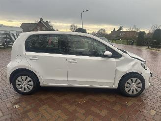 Volkswagen Up! 1.0 BMT move up! picture 5
