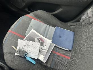 Peugeot 108 1.0 e-VTi Active TOP picture 14