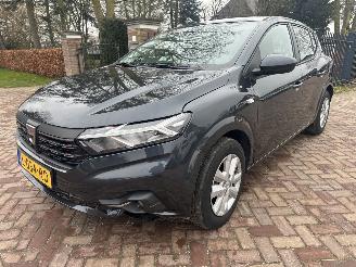 krockskadad bil auto Dacia Sandero 1.0 TCe Comfort 2021/7