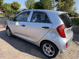 Kia Picanto 1.0 CVVT Comfort Pack picture 9