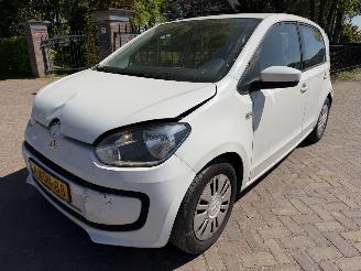 Schadeauto Volkswagen Up! 1.0 move up! BlueMotion 2014/1