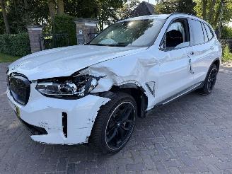 uszkodzony samochody osobowe BMW iX3 Executive 80 kWh 2021/7