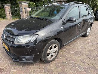 damaged passenger cars Dacia Logan 0.9 TCe Prestige 2015/2