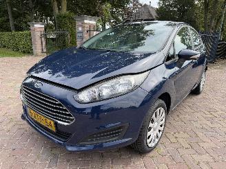 skadebil auto Ford Fiesta 1.0 Style 2014/11