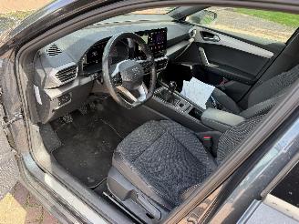 Seat Leon Sportstourer 1.5 TSI FR Business Intense picture 13
