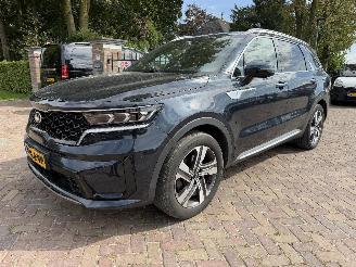 Vaurioauto  passenger cars Kia Sorento 1.6 T-GDI Plug-in Hybrid 4WD ExecutiveLine 7p 2021/3