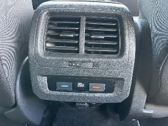 Volkswagen Touran 1.2tsi clima/navi/pdc v+a picture 14