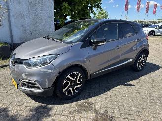 Unfallwagen Renault Captur 1.5dci clima 2015/11