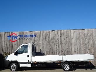 Schadeauto Iveco Daily 40C12 2.3 HPi Open Laadbak 4,75M 85KW Euro 4 2007/8