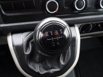 Volkswagen Transporter T6 2.0 TDi 9-Persoons Airco Isofix 62KW Euro 6 DPF picture 16