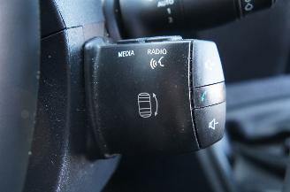 Renault Master 2.3 DCi Koffer Laadklep Airco Navi Cruise 120KW Euro 6 picture 16