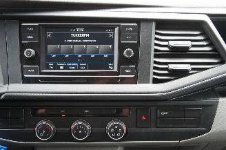 Volkswagen Transporter T6 2.0 TDi Lang Airco Cruise Apple Carplay Trekhaak 81KW Euro 6 picture 12