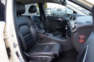 Mercedes B-klasse B180D Airco Navi Cruise Stoelverwarming 80KW Euro 6 picture 10