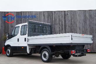 Iveco Daily 35S12 2.3 HPi Dubbele Cabine Open Laadbak Trekhaak 85KW Euro 6 picture 2