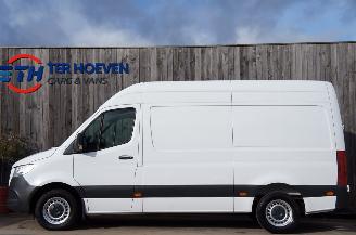 Auto incidentate Mercedes Sprinter 314 CDi L2H2 Automaat Airco Navi Cruise Camera 105KW Euro 6 2020/6