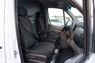 Mercedes Sprinter 313 CDi L1H1 Airco Camera 2-Persoons Trekhaak 95KW Euro 5 picture 9