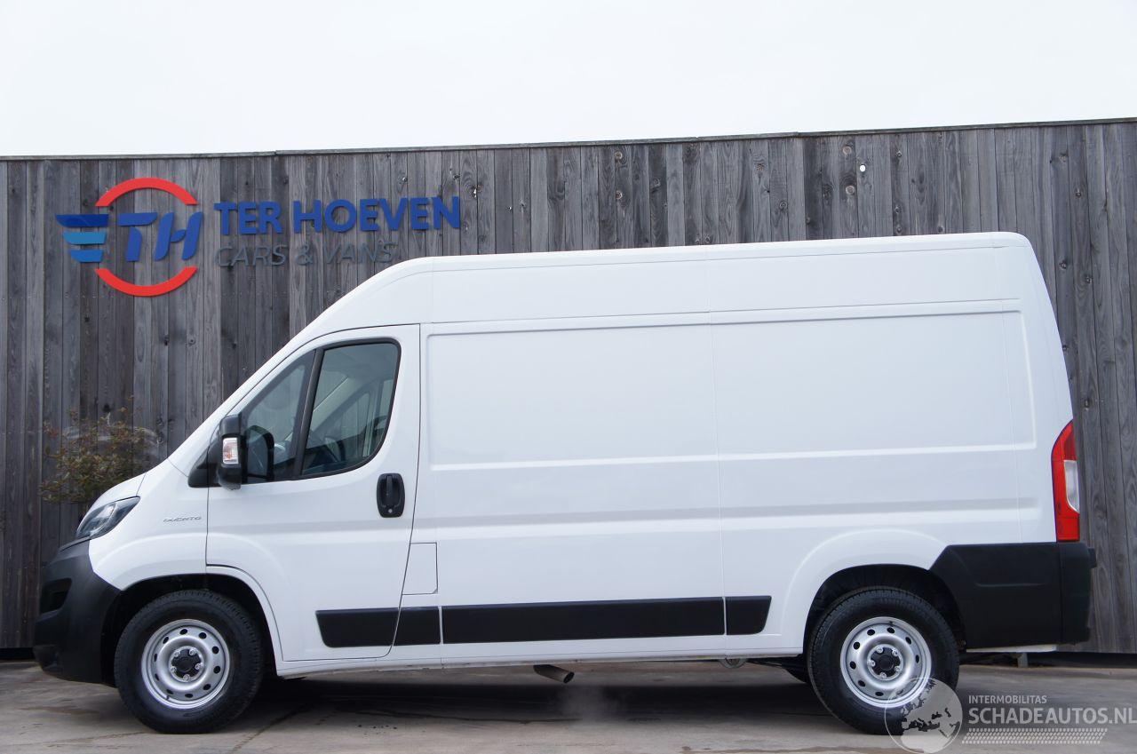 Fiat Ducato 2.3 MJT L2H2 Airco Navi Cruise Camera Android Auto Trekhaak 118KW Euro 6