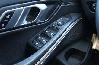 BMW 3-serie 320d Luxury Line Airco Navi Cruise 360° Schuifdak LED 140KW Euro 6 picture 30