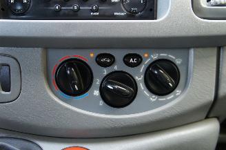 Renault Trafic 2.0 DCi Lang 9-Sitzer Klima Metallic 84KW Euro 4 picture 14