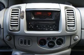 Renault Trafic 2.0 DCi Lang 9-Sitzer Klima Metallic 84KW Euro 4 picture 13