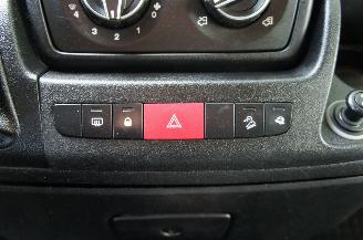 Peugeot Boxer 2.2 HDi L2H2 Airco Cruise Trekhaak 110KW Euro 5 picture 14