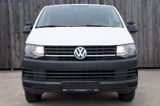 Volkswagen Transporter T6 2.0 TDi Lang Airco Cruise Trekhaak 75KW Euro 6 picture 6