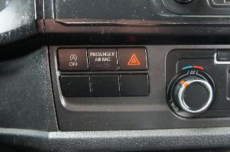Volkswagen Transporter T6 2.0 TDi Lang Airco Cruise Trekhaak 75KW Euro 6 picture 13