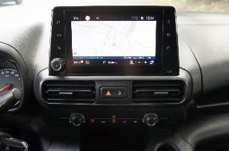 Opel Combo 1.5 D Edition Airco Navi Cruise Apple Carplay Trekhaak 56KW Euro 6 picture 12