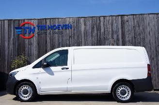 Vaurioauto  passenger cars Mercedes Vito 114 CDi Lang 4X4 Automaat Airco Navi Cruise 100KW Euro 6 2019/3