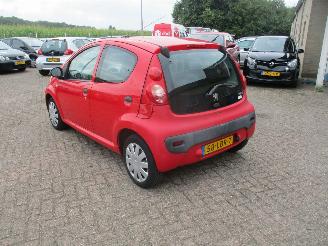 Peugeot 107 1.0-12V XR 5drs picture 5