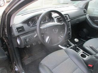 Mercedes B-klasse 150 picture 16