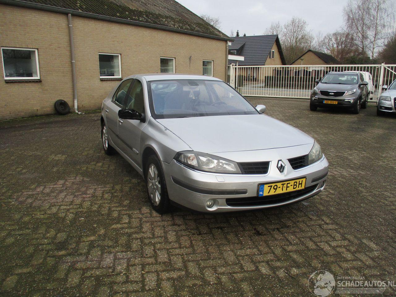Renault Laguna 2.0-16V T Tech Line
