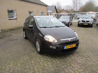 damaged passenger cars Fiat Punto Evo 1.3 M-Jet Dynamic 2010/11