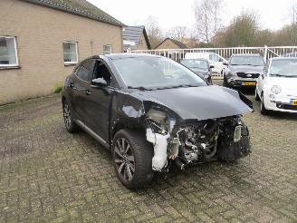 Voiture accidenté Ford Puma 1.0 EB Hyb. Titanium 2020/10