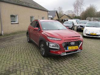 krockskadad bil auto Hyundai Kona 1.6 GDI HEV Premium €750 REST BPM!!! 2019/9