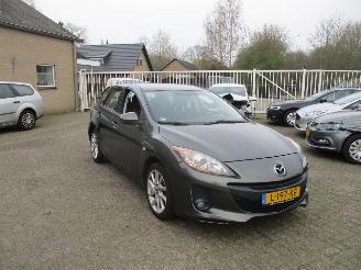 skadebil auto Mazda 3 1.6 Business 2013/1
