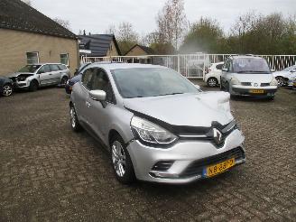 Coche accidentado Renault Clio 0.9 TCe Zen 2017/1