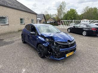 Voiture accidenté Renault Clio E-TECH HYBRID Full Hybrid 145 Espirit Alpine 2023/9