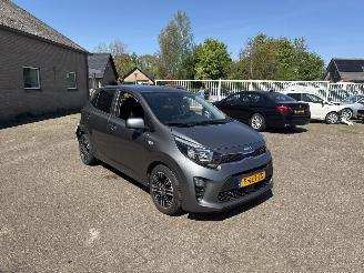 Voiture accidenté Kia Picanto 1.0 DPi DynamicLine REST BPM €800,-!!! 2022/6