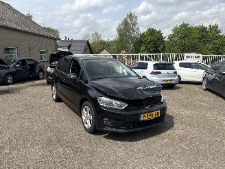 škoda osobní automobily Volkswagen Golf Sportsvan 1.2 TSI Highline 2014/8