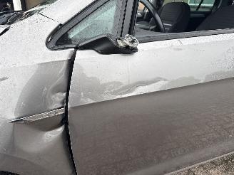 Volkswagen Golf 1.2 TSI Highline picture 12