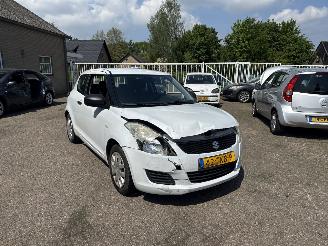 Auto incidentate Suzuki Swift 1.2 Base 2012/2